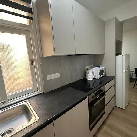 Finikoudes * Larnaca