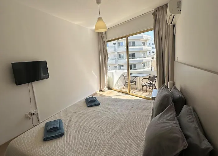 Finikoudes ラルナカ